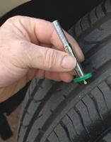 Tyre tread gauge